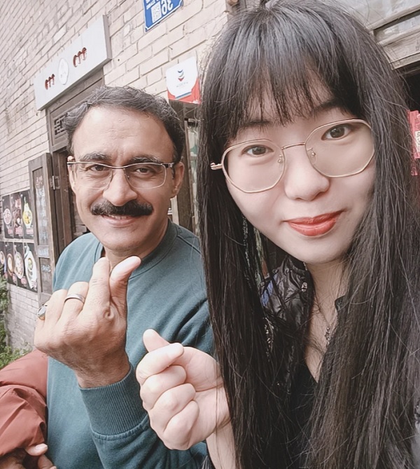   Ms. Sally - Tour Guide in ChongQing