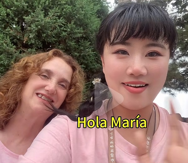 Ms. Mona Liu - TaiYuan Tour Guide
