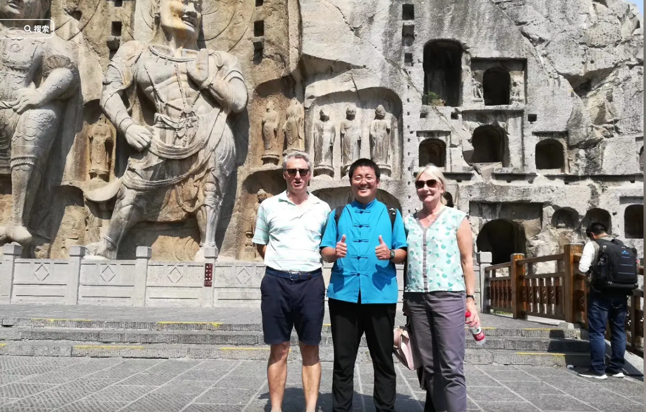 BaGe - LuoYang Tour Guide