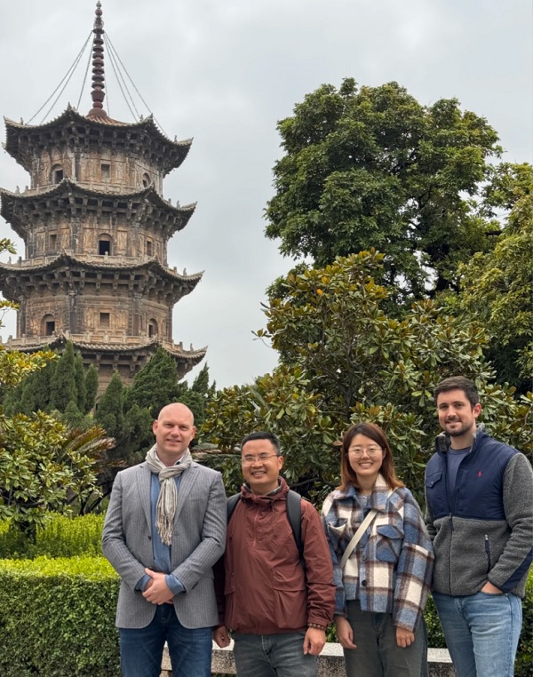Ms. Jim Qiu - QuanZhou Tour Guide